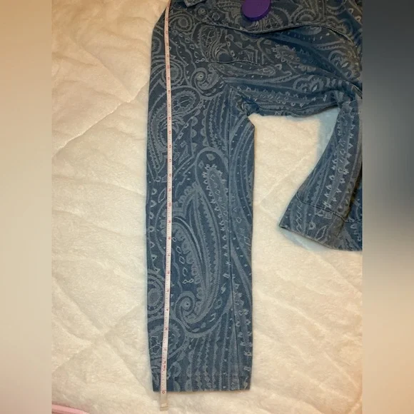 Solitaire Women's Blue Paisley Jacket - Picture 6 of 8